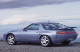 928